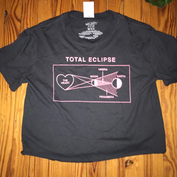Cool Eclipse Tee - Picture 2 of 6